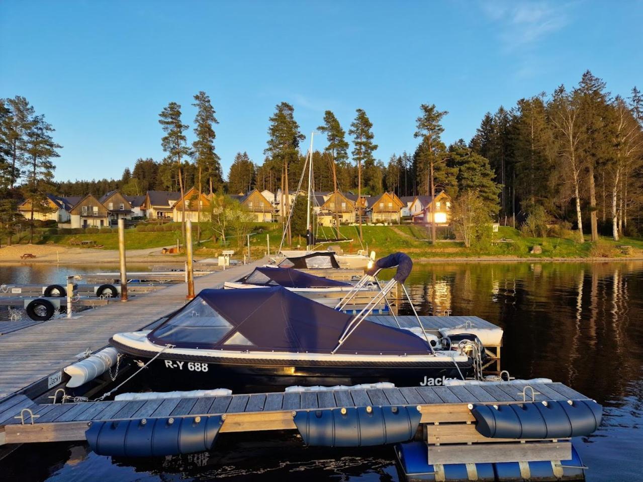 Deluxe Apartment Lipno - Lake Side Village, Frymburk Nad Vltavou Εξωτερικό φωτογραφία